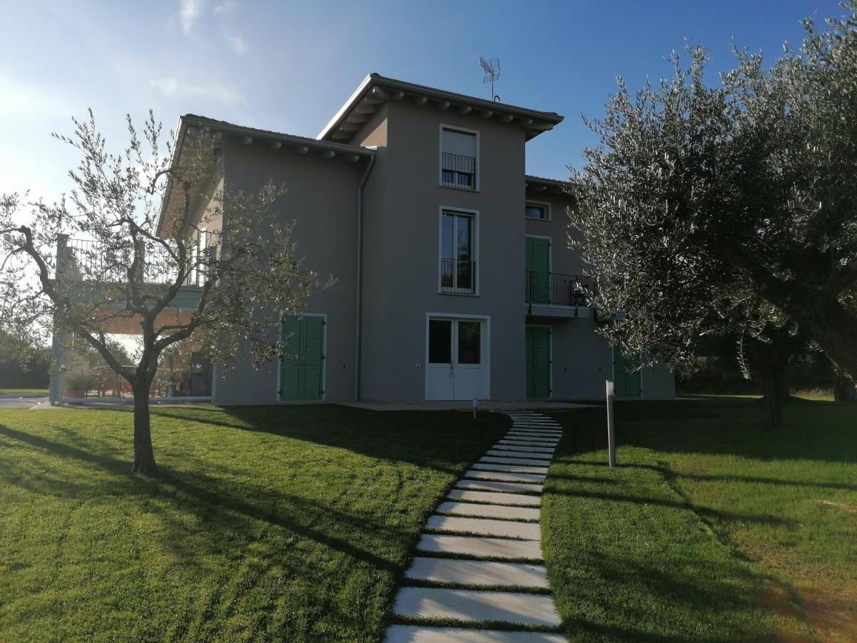B&B Solstizio D'Estate Сан-Феличе-дель-Бенако Экстерьер фото