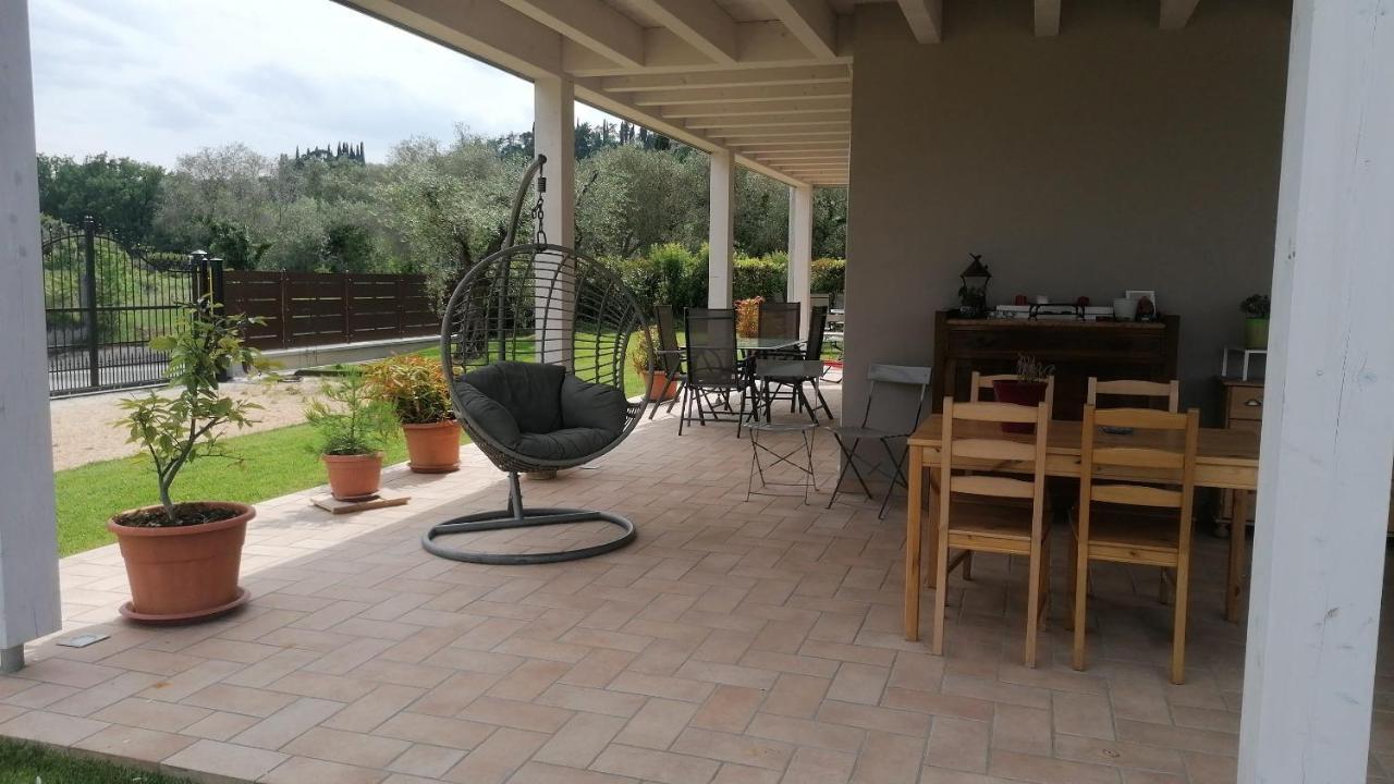 B&B Solstizio D'Estate Сан-Феличе-дель-Бенако Экстерьер фото